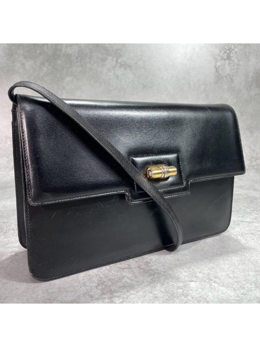 Gucci Shoulder Bag Black Leather Gold